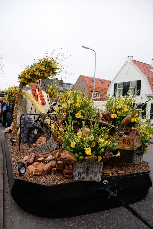 ../Images/Bloemencorso Noordwijkerhout 092.jpg